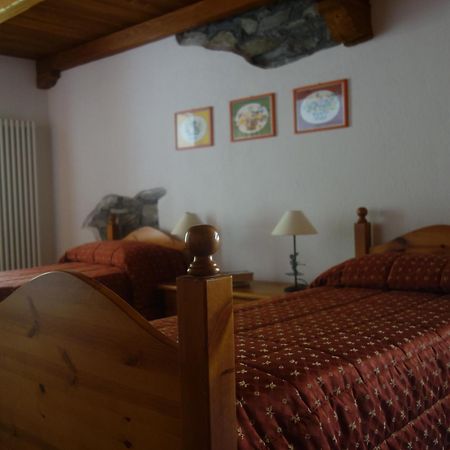 Auberge Lou Creton Di Lui Hostel Pontboset Dış mekan fotoğraf