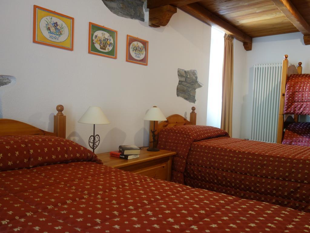 Auberge Lou Creton Di Lui Hostel Pontboset Dış mekan fotoğraf
