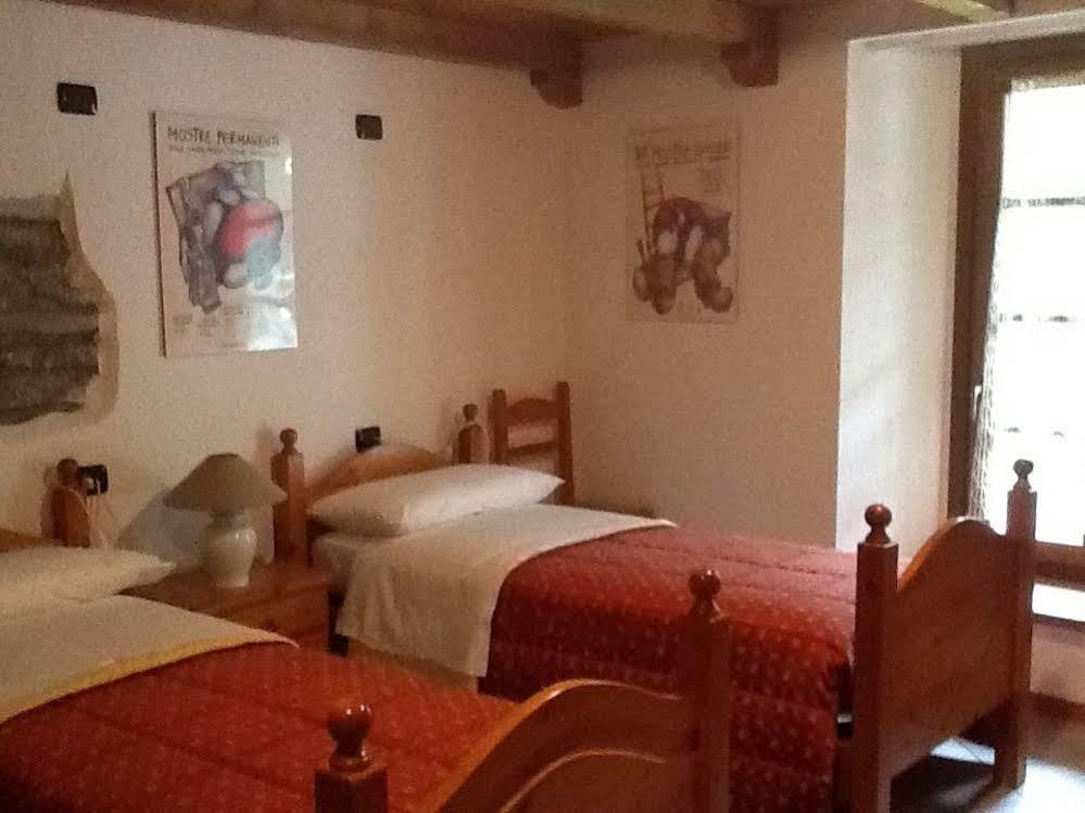 Auberge Lou Creton Di Lui Hostel Pontboset Dış mekan fotoğraf